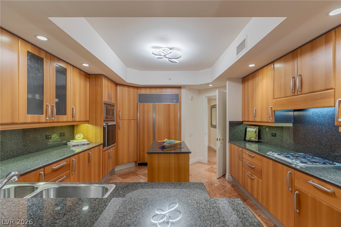 2857 Paradise Road 1702 Las Vegas NV 89109