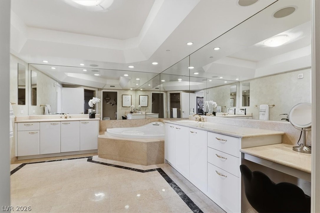 2857 Paradise Road 1702 Las Vegas NV 89109