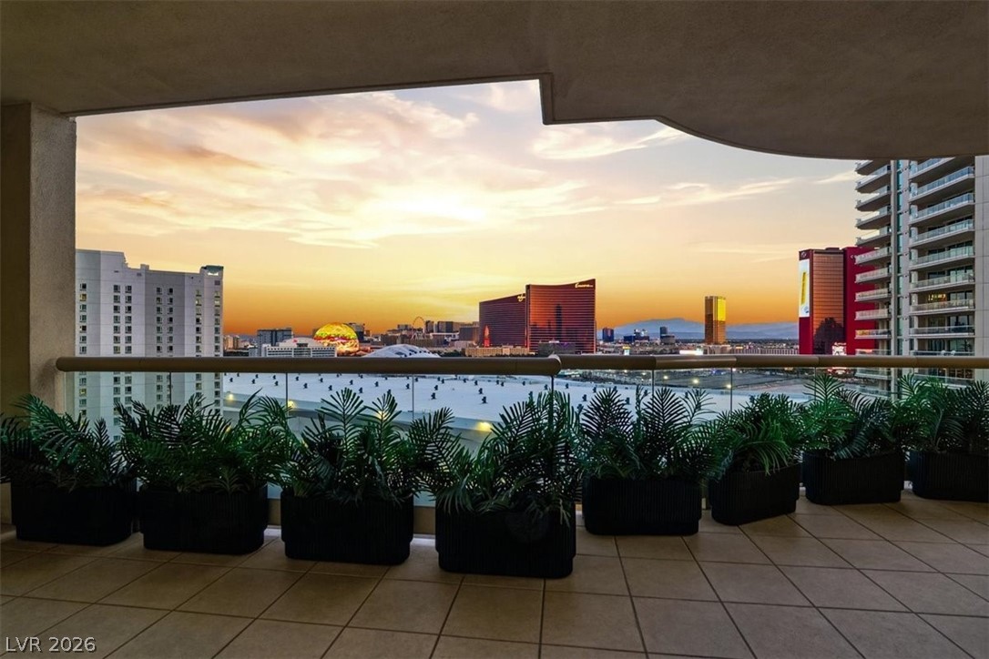 2857 Paradise Road 1702 Las Vegas NV 89109