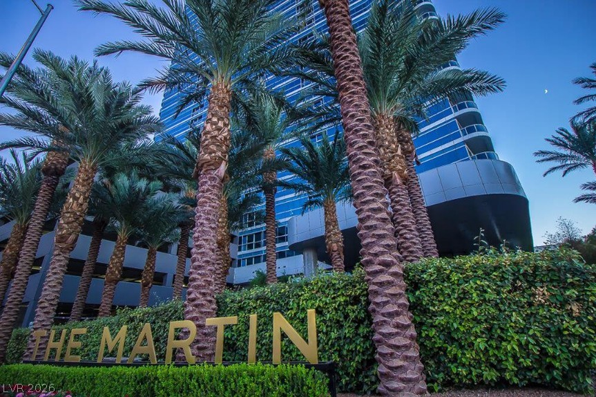 4471 Dean Martin Drive 3002 Las Vegas NV 89103