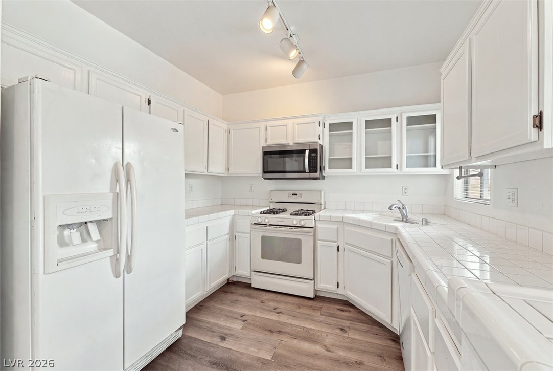 1830 North Buffalo Drive 2108 Las Vegas NV 89128