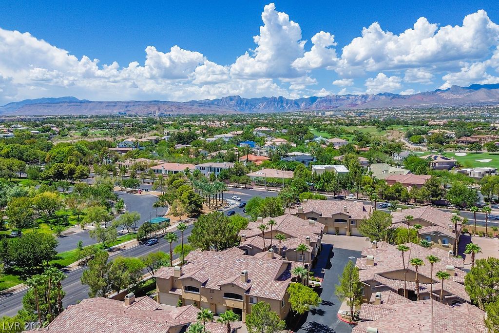 8733 Red Brook Drive 203 Las Vegas NV 89128