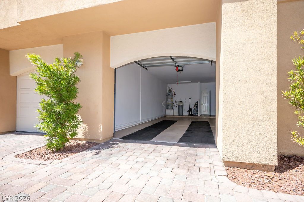 8733 Red Brook Drive 203 Las Vegas NV 89128