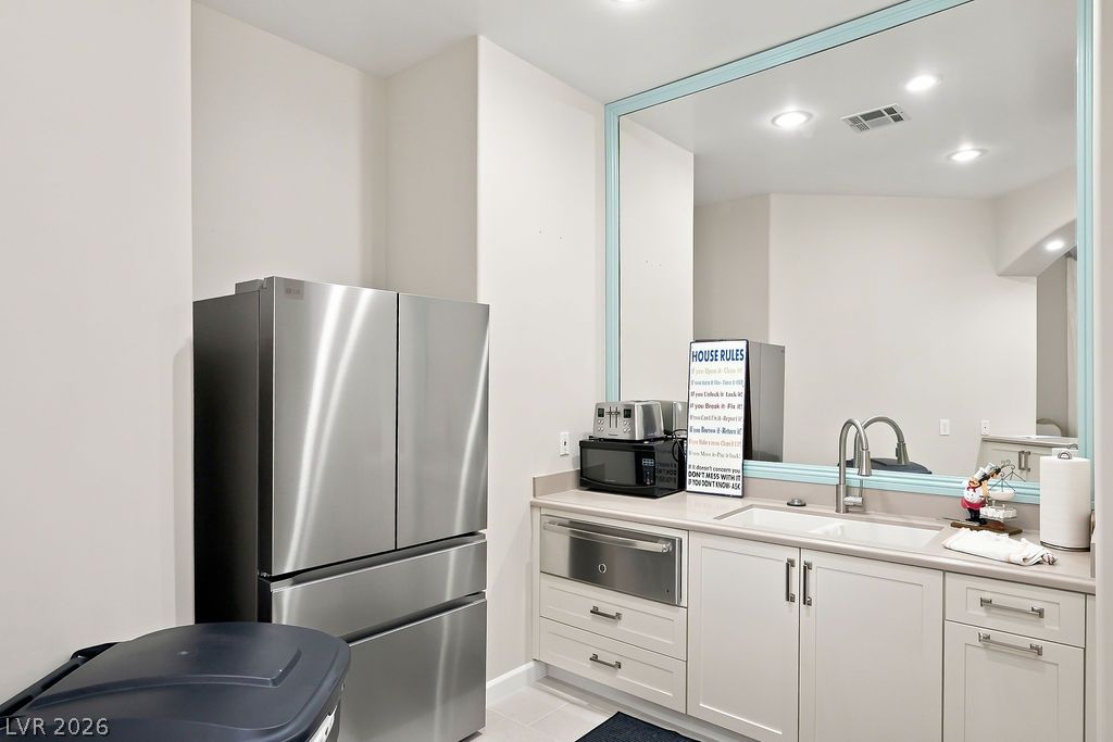 8733 Red Brook Drive 203 Las Vegas NV 89128