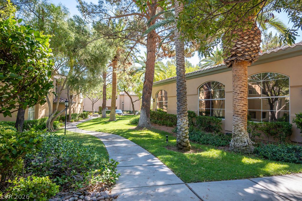 8733 Red Brook Drive 203 Las Vegas NV 89128