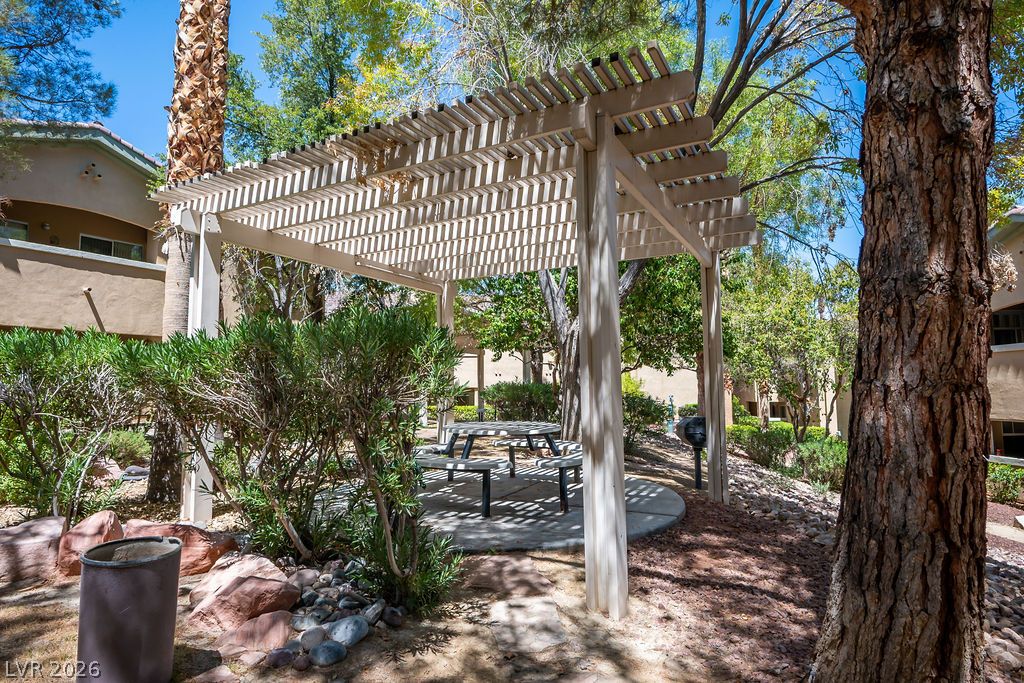 8733 Red Brook Drive 203 Las Vegas NV 89128