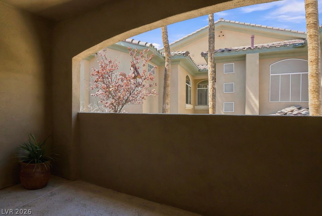 8733 Red Brook Drive 203 Las Vegas NV 89128