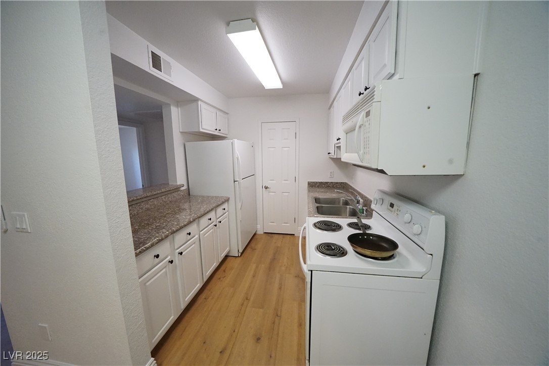 2606 South Durango Drive 165 Las Vegas NV 89117