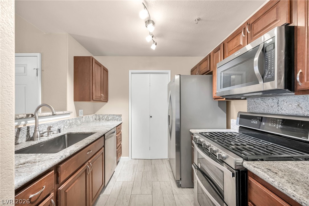 950 Seven Hills Drive 3026 Henderson NV 89052