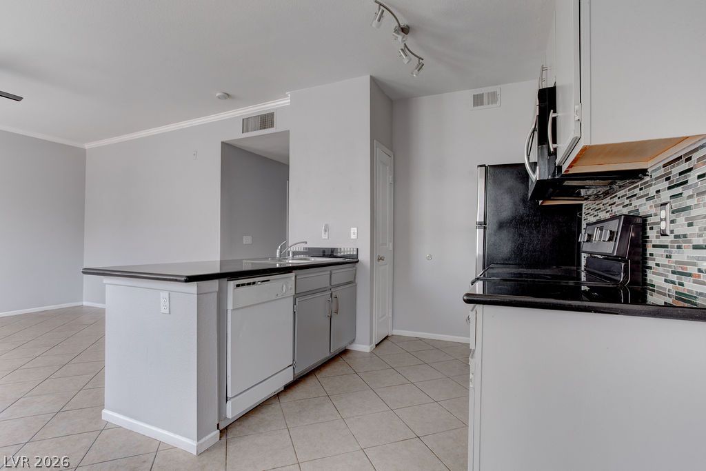 2900 Sunridge Heights Parkway 418 Henderson NV 89052