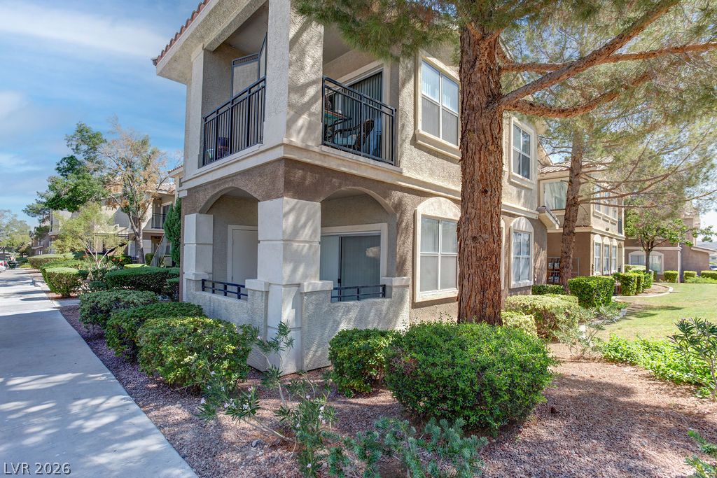 2900 Sunridge Heights Parkway 418 Henderson NV 89052