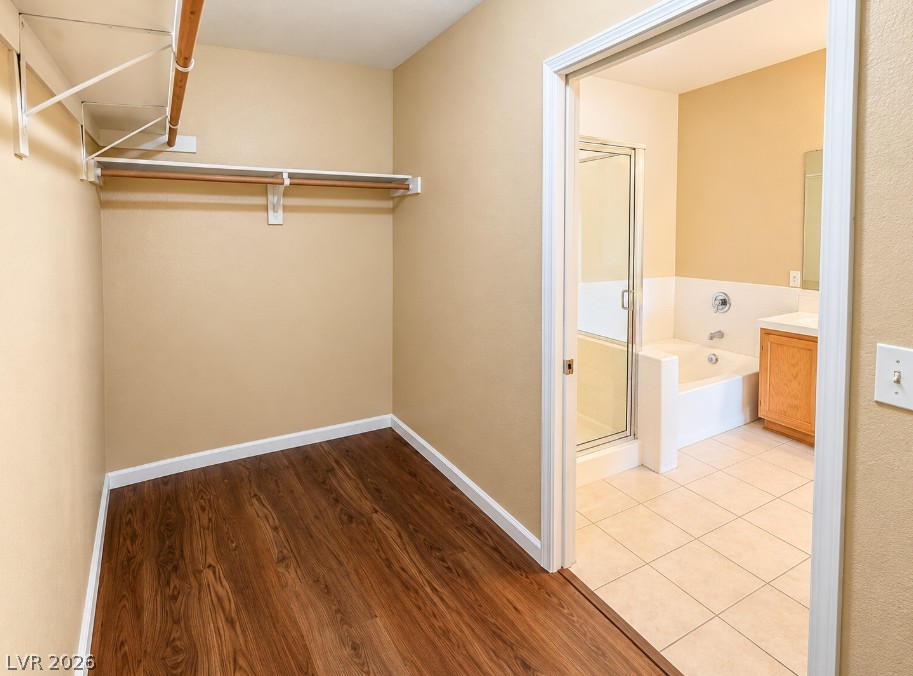 2325 Windmill Parkway 1813 Henderson NV 89074