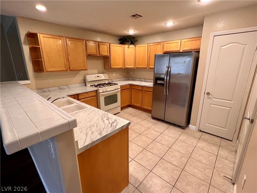2325 Windmill Parkway 1813 Henderson NV 89074