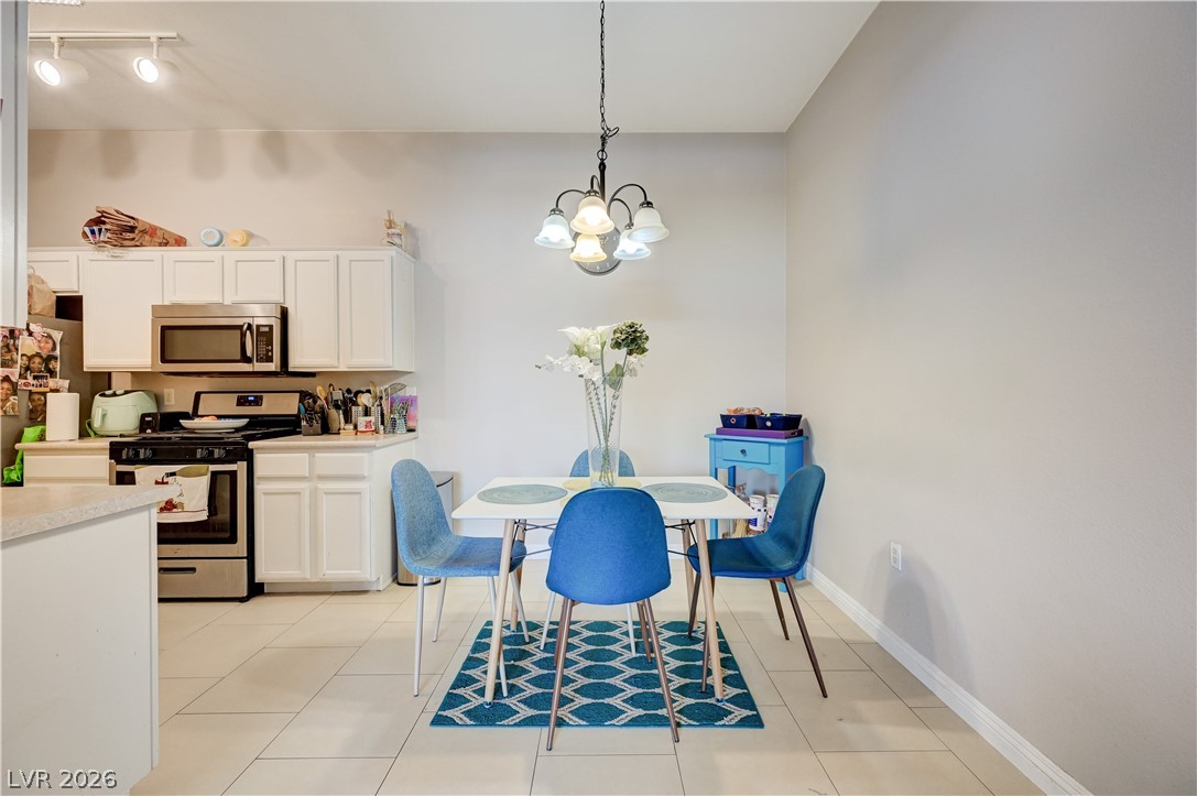 2305 West Horizon Ridge Parkway 613 Henderson NV 89052