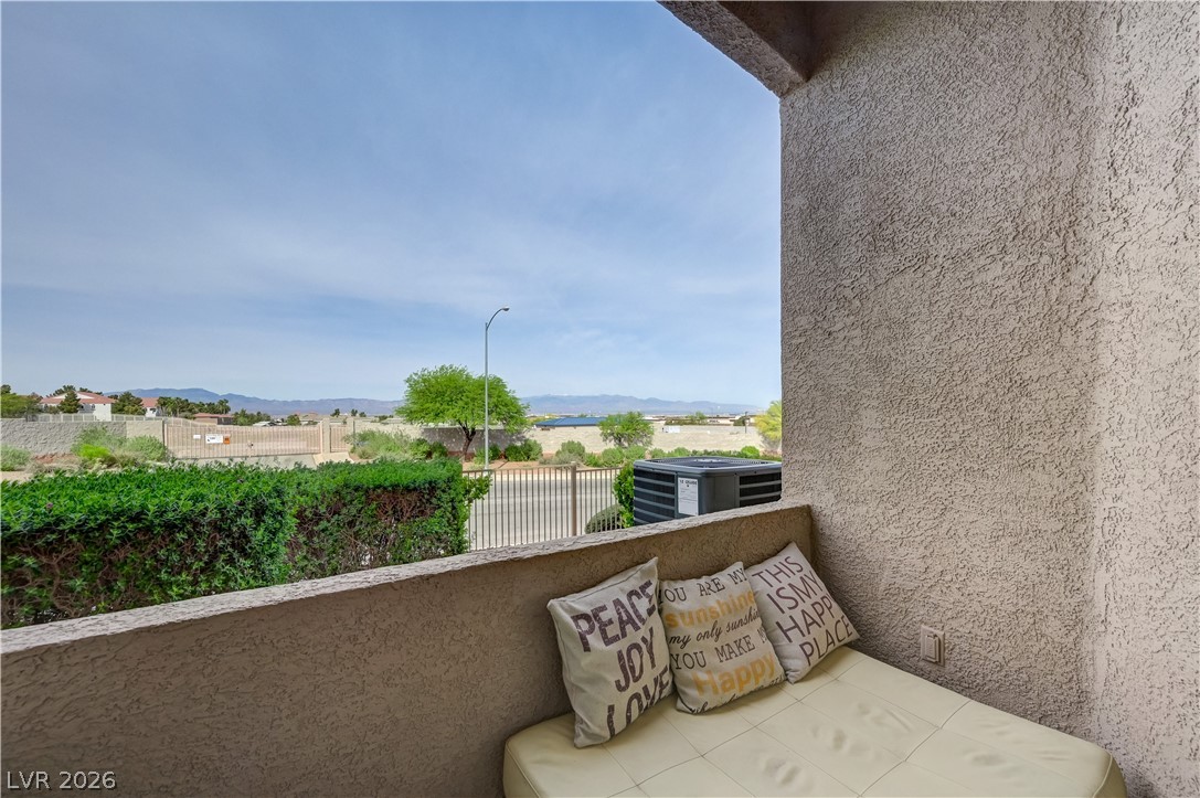 2305 West Horizon Ridge Parkway 613 Henderson NV 89052