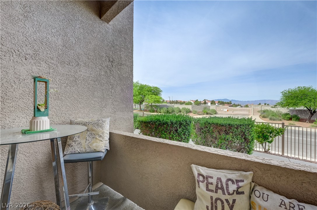 2305 West Horizon Ridge Parkway 613 Henderson NV 89052