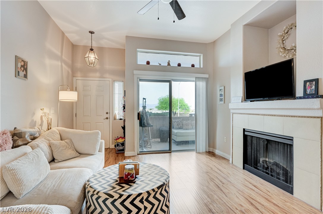 2305 West Horizon Ridge Parkway 613 Henderson NV 89052