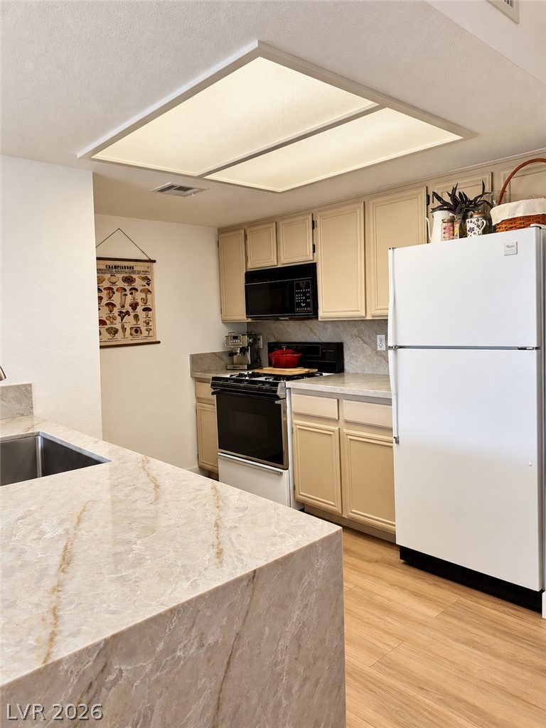 8070 West Russell Road 2028 Las Vegas NV 89113