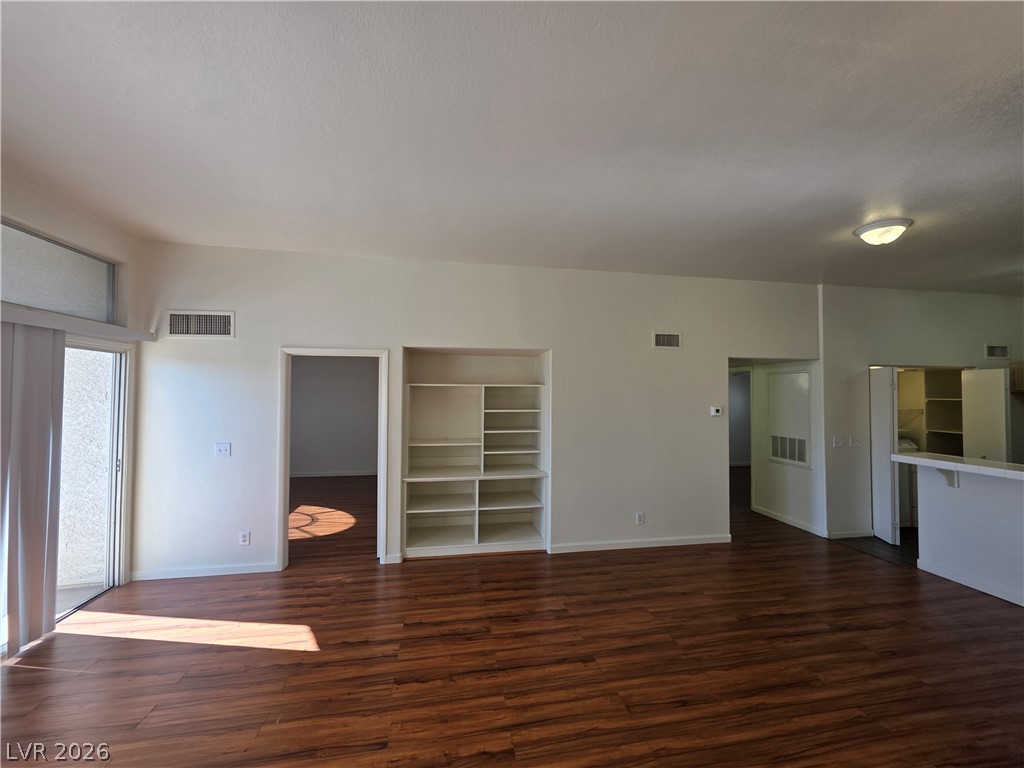 3125 North Buffalo Drive 2104 Las Vegas NV 89128