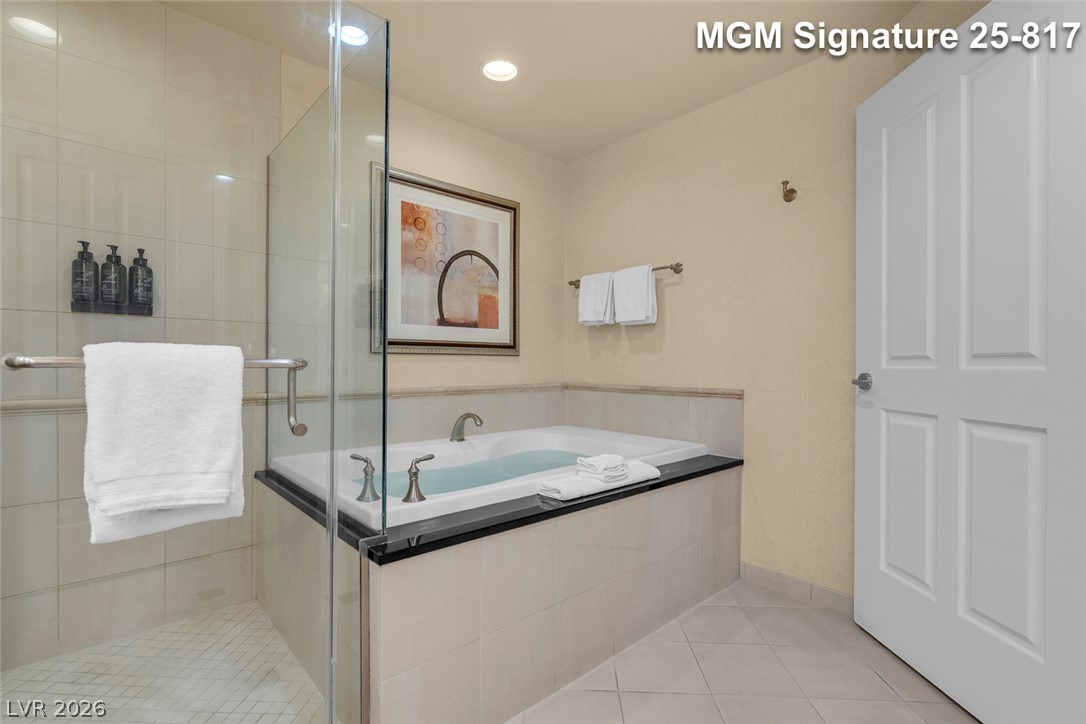 125 East Harmon Avenue 2517 Las Vegas NV 89109