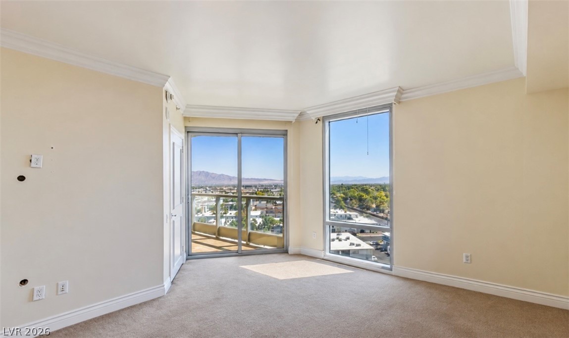 322 Karen Avenue 903 Las Vegas NV 89109