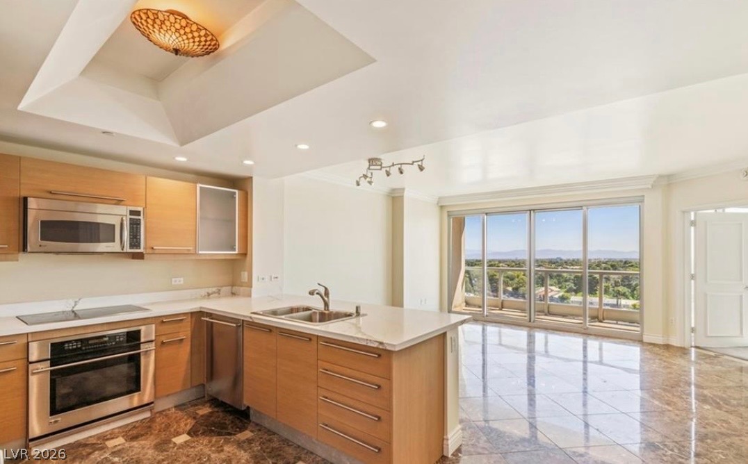 322 Karen Avenue 903 Las Vegas NV 89109
