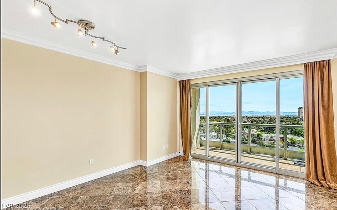 322 Karen Avenue 903 Las Vegas NV 89109