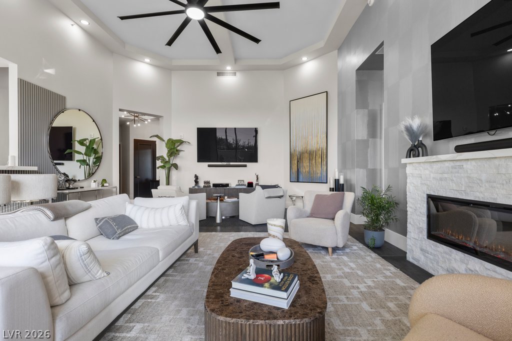 2777 Paradise Road 103 Las Vegas NV 89109