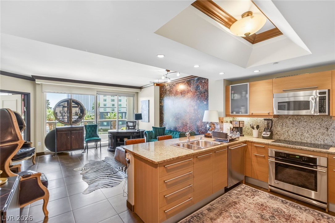 322 Karen Avenue 204 Las Vegas NV 89109