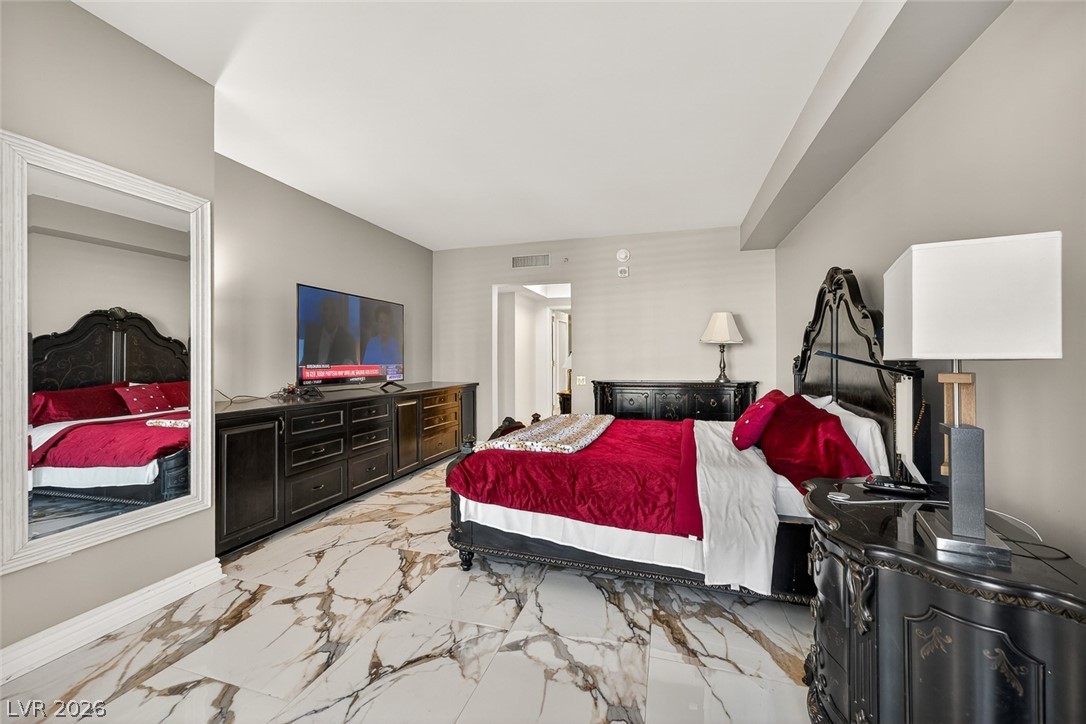 2747 Paradise Road 501 Las Vegas NV 89109