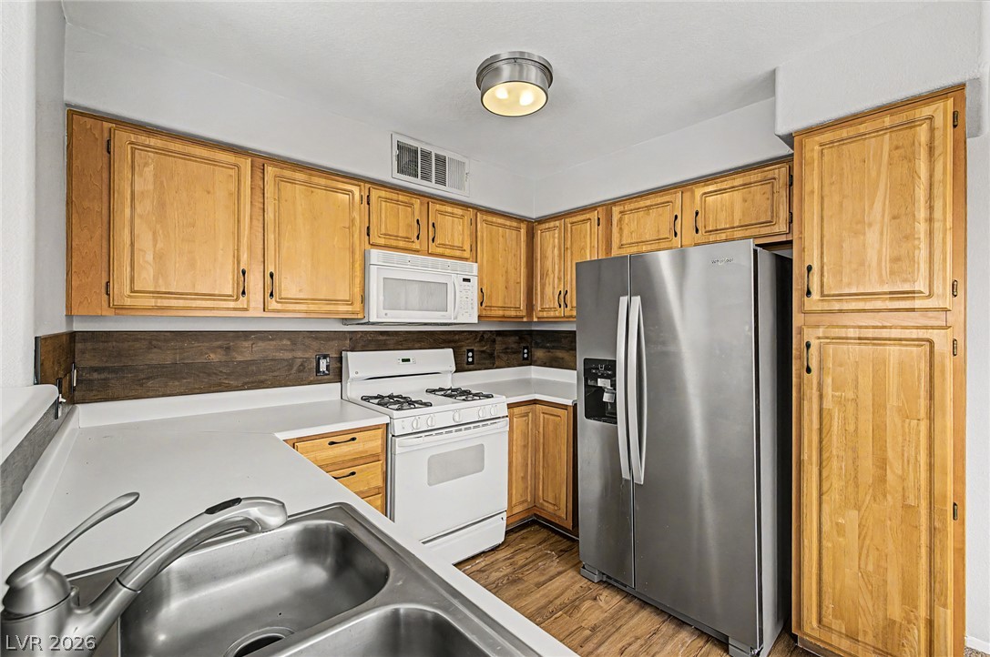 5710 East Tropicana Avenue 2135 Las Vegas NV 89122