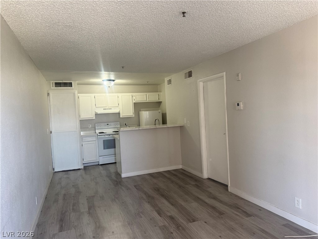1381 East University Avenue 312 Las Vegas NV 89119