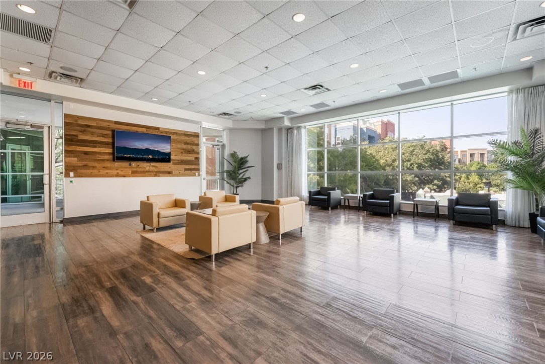 68 East Serene Avenue 204 Las Vegas NV 89123