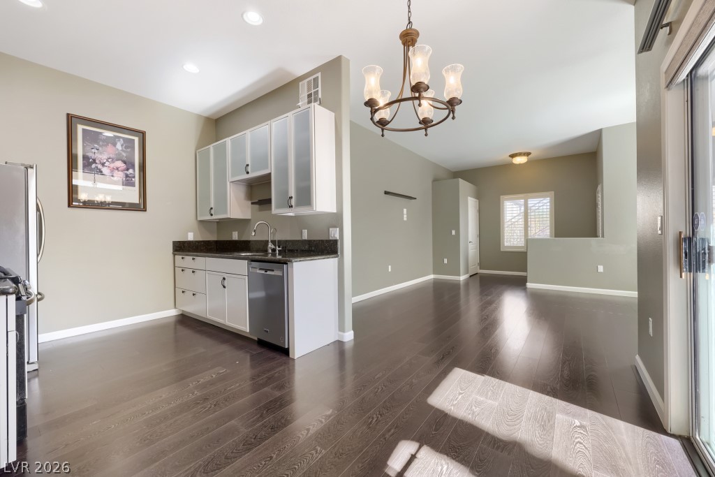 2305 West Horizon Ridge Parkway 1614 Henderson NV 89052