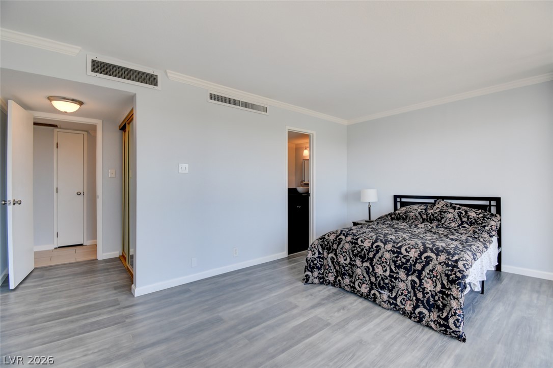 3111 Bel Air Drive 5h Las Vegas NV 89109