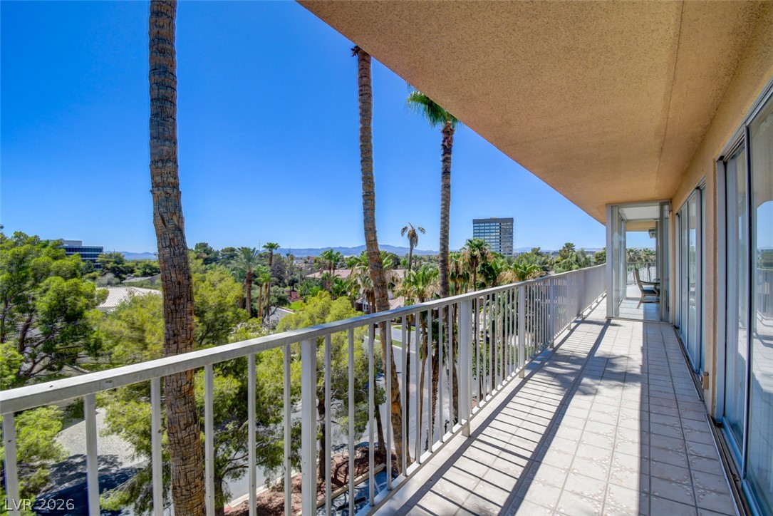3111 Bel Air Drive 5h Las Vegas NV 89109