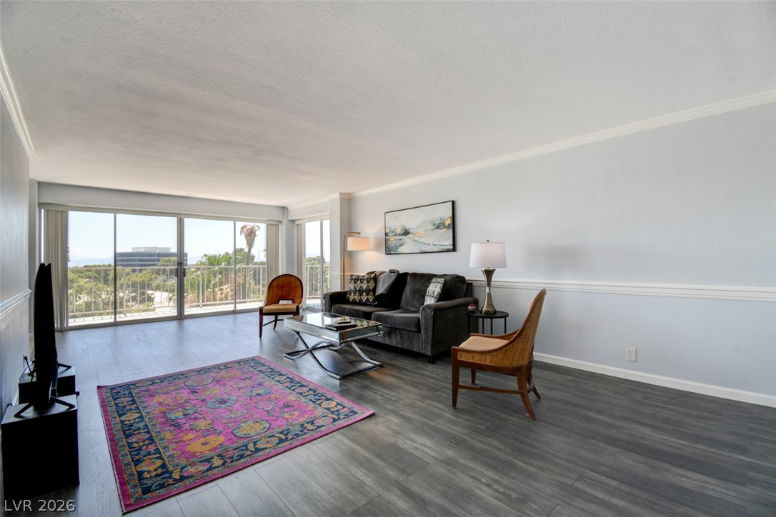 3111 Bel Air Drive 5h Las Vegas NV 89109
