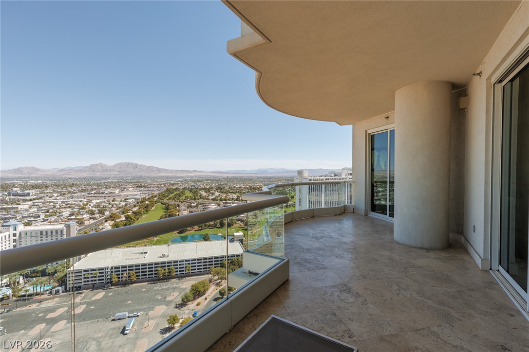 2777 Paradise Road 3302 Las Vegas NV 89109