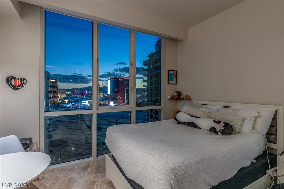 2777 Paradise Road 3302 Las Vegas NV 89109