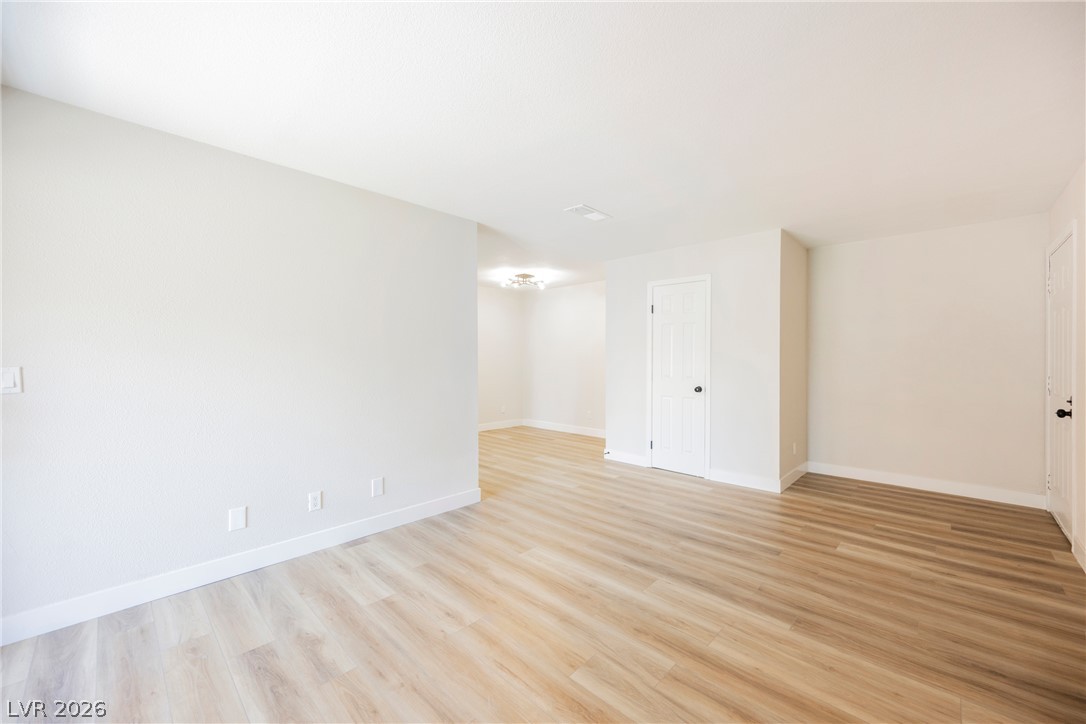 5295 Indian River Drive 312 Las Vegas NV 89103