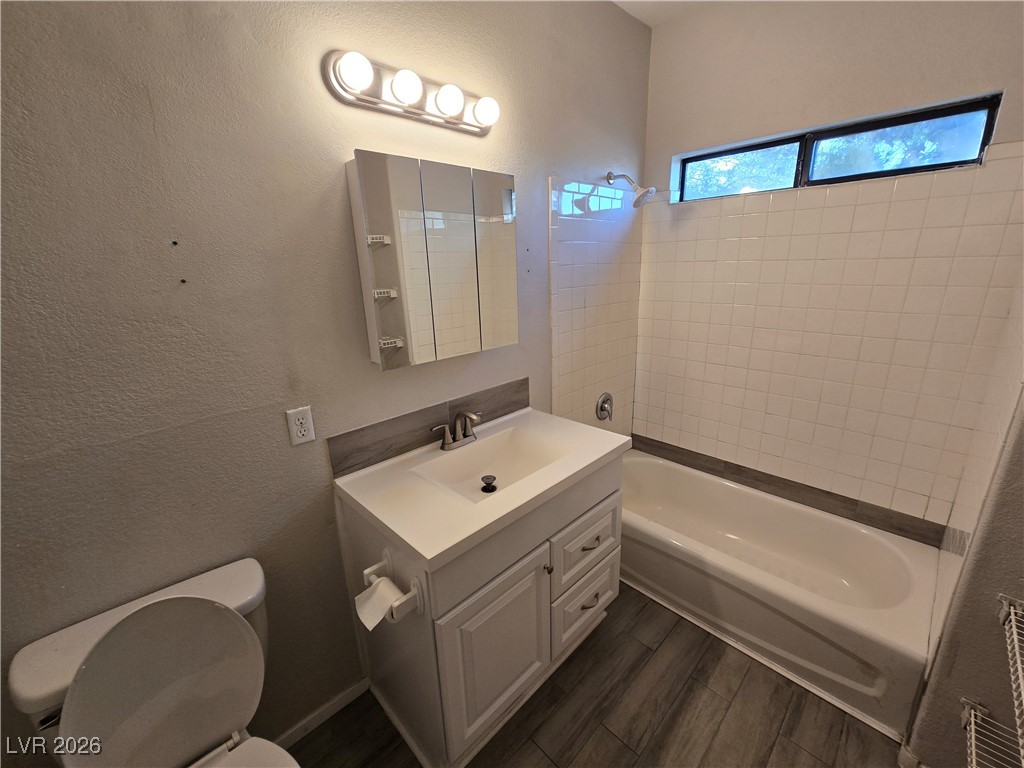 2011 Sue Court 203 Las Vegas NV 89108