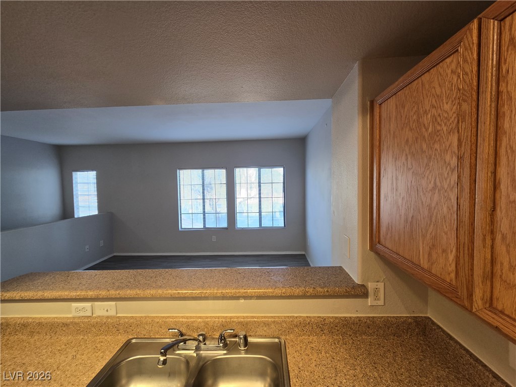 2011 Sue Court 203 Las Vegas NV 89108