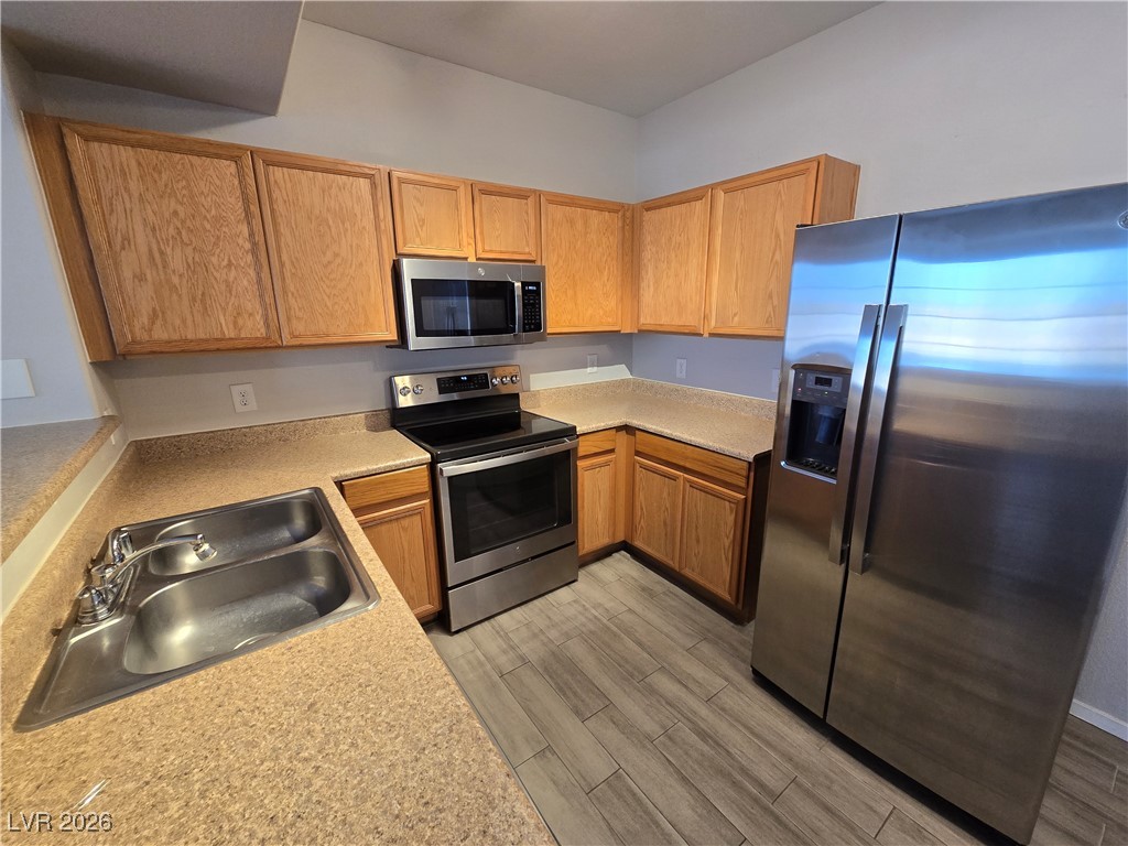 2011 Sue Court 203 Las Vegas NV 89108
