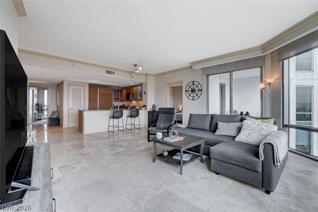 322 Karen Avenue 2602 Las Vegas NV 89109