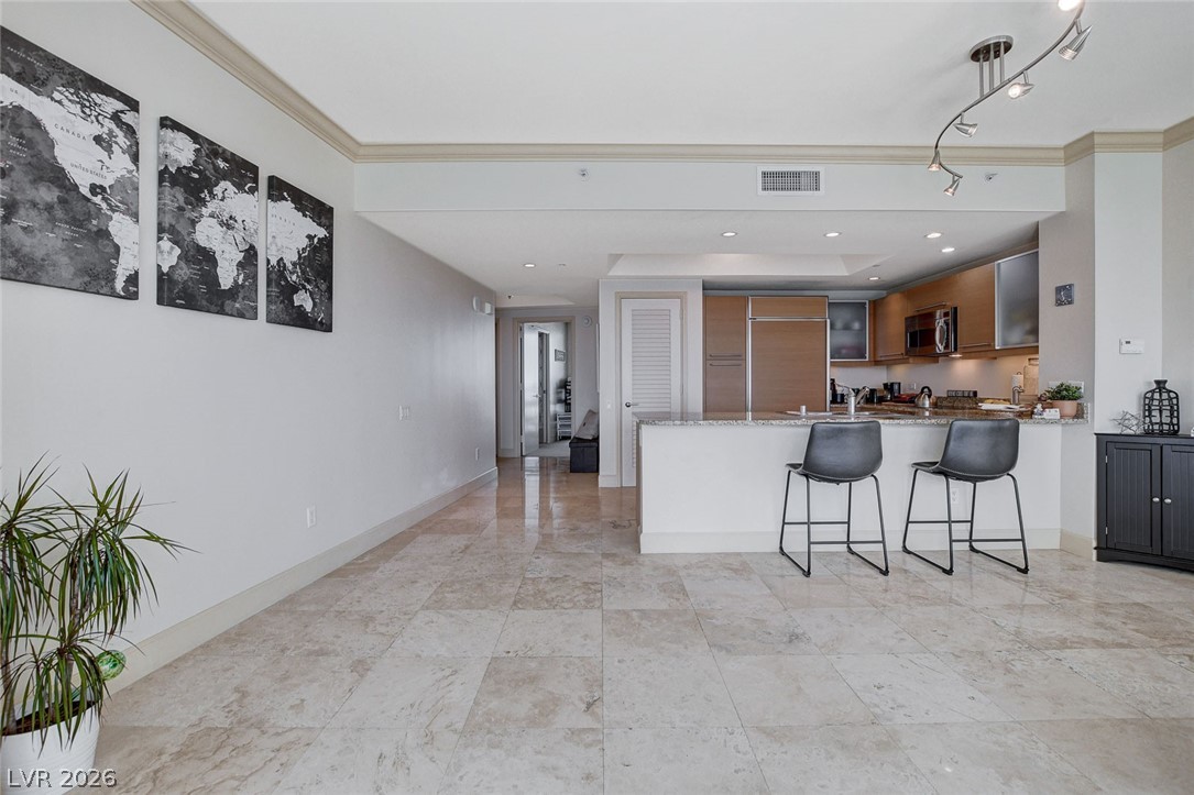 322 Karen Avenue 2602 Las Vegas NV 89109