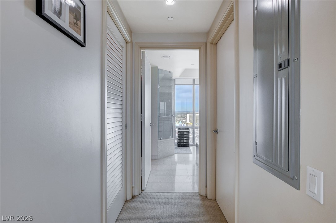 322 Karen Avenue 2602 Las Vegas NV 89109