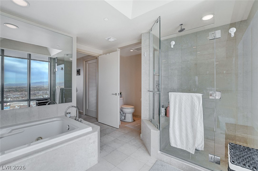 322 Karen Avenue 2602 Las Vegas NV 89109