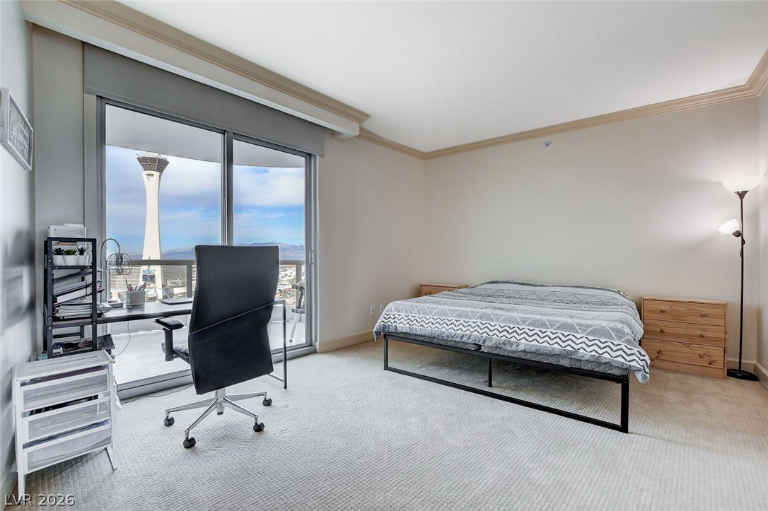 322 Karen Avenue 2602 Las Vegas NV 89109