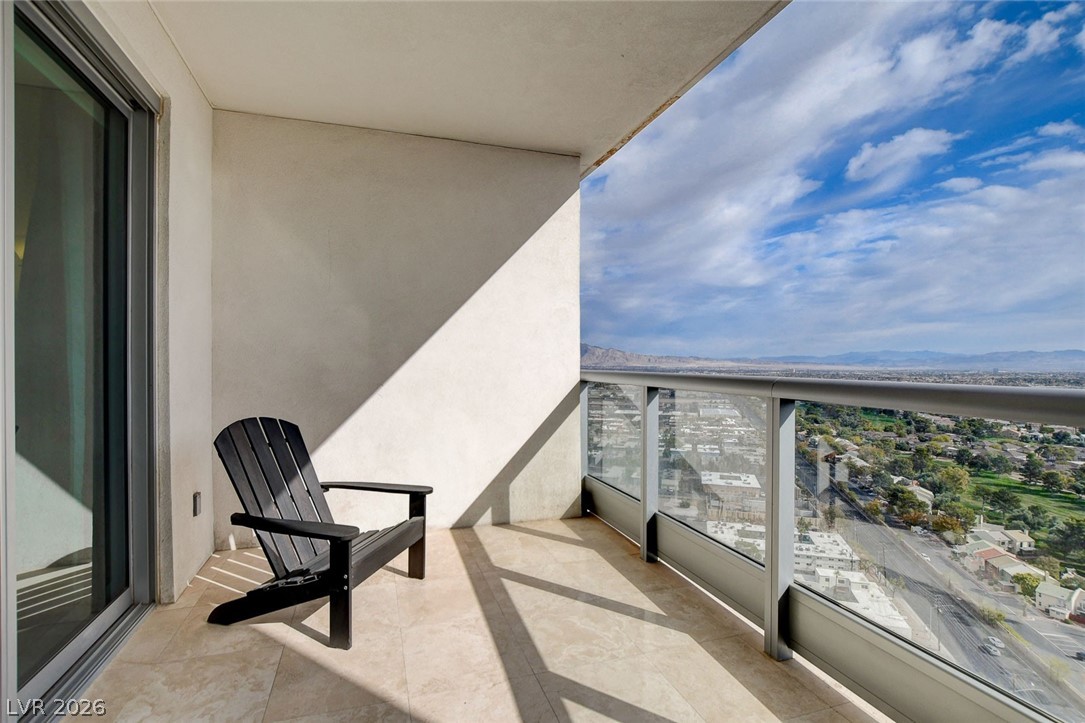 322 Karen Avenue 2602 Las Vegas NV 89109