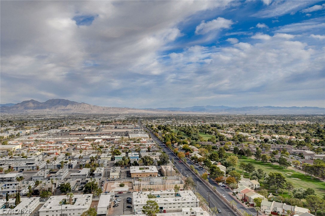 322 Karen Avenue 2602 Las Vegas NV 89109